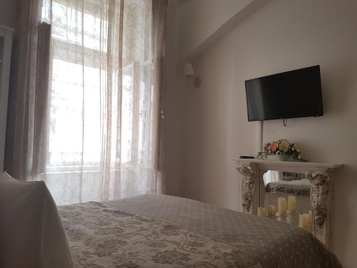 Apartments With The Lions Prague Luaran gambar